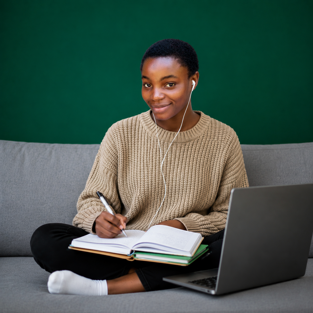 LYMON ONLINE SCHOOL students learning online